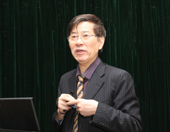 口腔正畸专家曾祥龙教授来院讲学